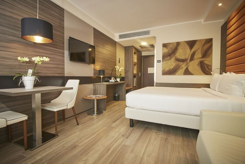 Ih Hotels Milano Lorenteggio