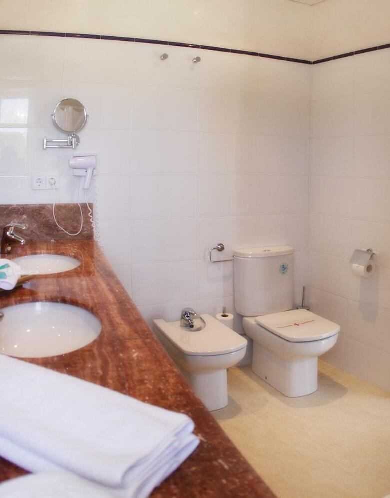 Hotel Apartamentos Cala Santanyi