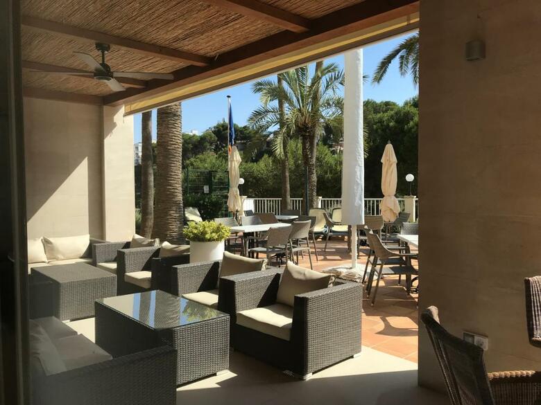 Hotel Apartamentos Cala Santanyi