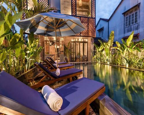 Tropical Home Villa