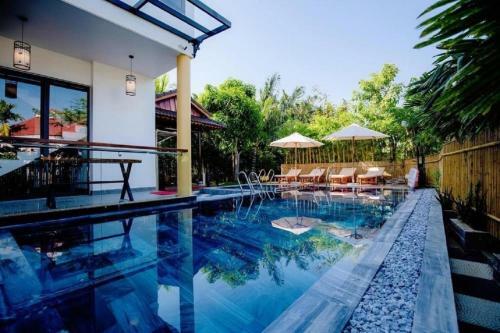 Apartamento My 's Flower Villa Hoi An