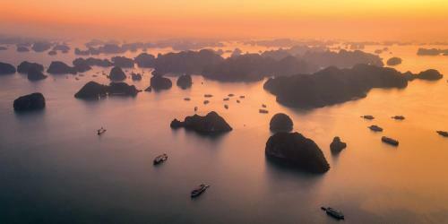 Sena Cruises - Wonder On Lan Ha Bay