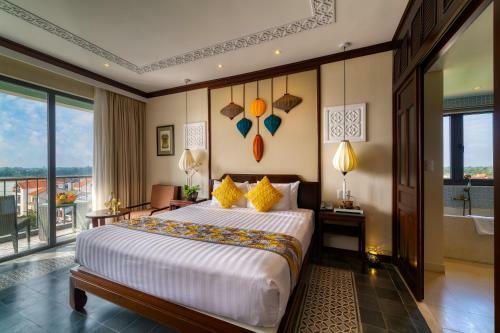 Cozy Savvy Boutique Hotel Hoi An