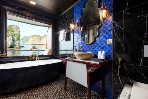 Orchid Premium Cruise
