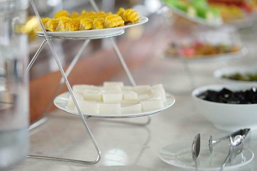 H? Long Centrica Hotel