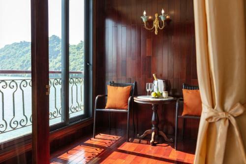 Indochine Cruise