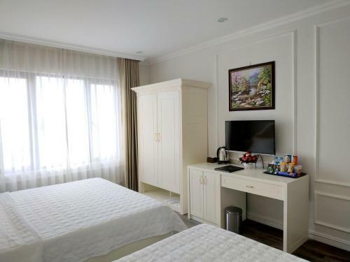 Kh�ch S?n Ng?c Lan H? Long Hotel