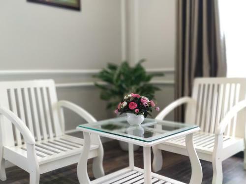 Kh�ch S?n Ng?c Lan H? Long Hotel