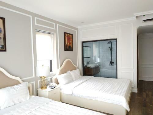 Kh�ch S?n Ng?c Lan H? Long Hotel
