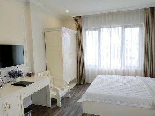 Kh�ch S?n Ng?c Lan H? Long Hotel