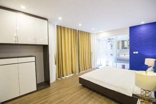Kh�ch S?n Ng?c Lan H? Long Hotel