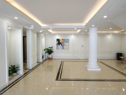 Kh�ch S?n Ng?c Lan H? Long Hotel