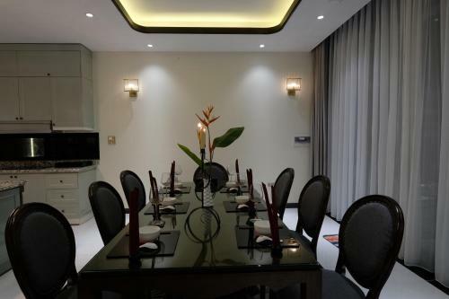 Bay Villa Ha Long