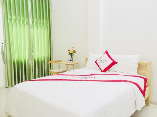 Hue Classic Hotel