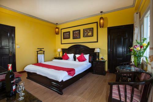Sapa Topaz Hotel & Spa
