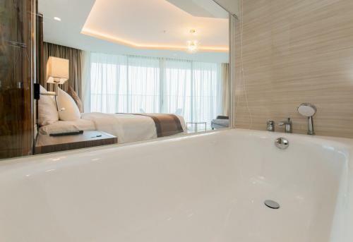 Apartamento Sun And Sea Panorama Nha Trang