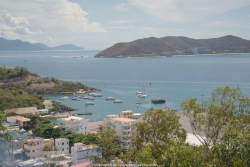 The Bridge Luxury Villa Nha Trang