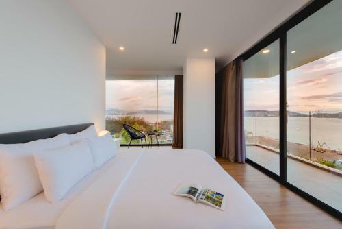 The Bridge Luxury Villa Nha Trang