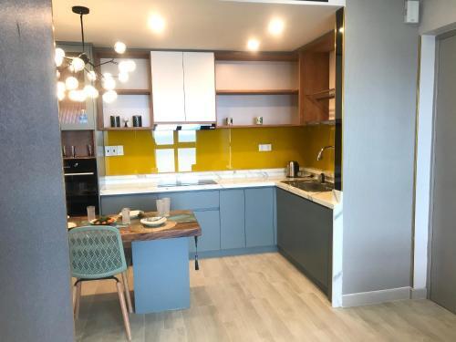 Apartment Premium Thi�n Kim 4