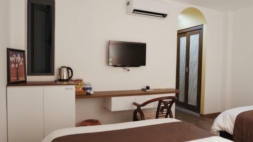 Hostal Emmie Nha Trang Hotel