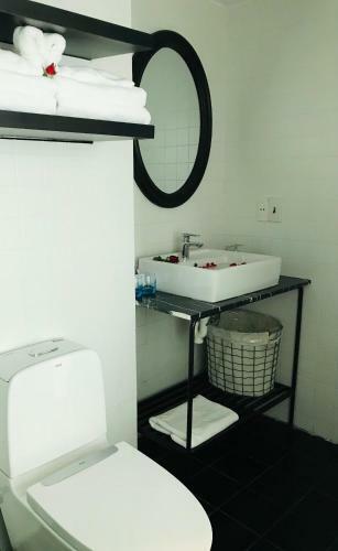 Beluga Nha Trang Apartment With Ocean View