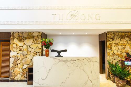 Tubong Hotel Private Enterprise