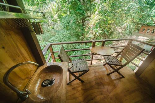 Hostal Phu Quoc Sen Lodge Bungalow Village