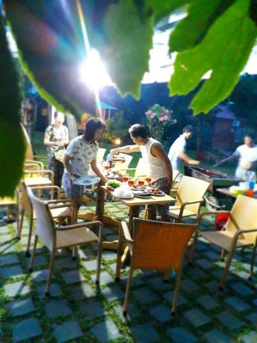 Hostal Phu Quoc Sen Lodge Bungalow Village