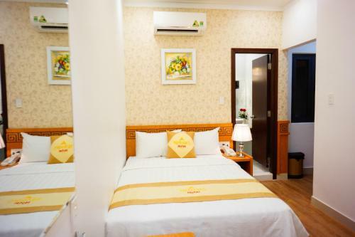 N? Ho�ng Hotel