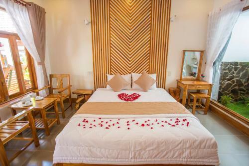 Hotel Little Garden Bungalow