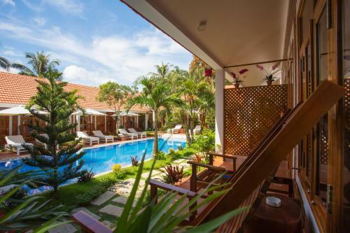 Hotel Little Garden Bungalow