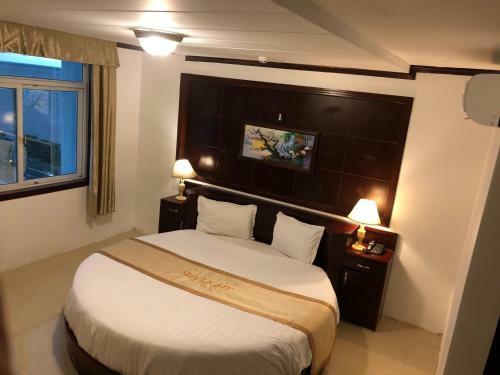 Sea Light Hotel