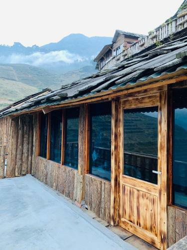 Muong Hoa River View Homestay