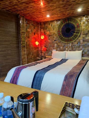 Muong Hoa River View Homestay