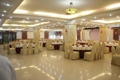 Hotel Kh�ch S?n Sao Mai