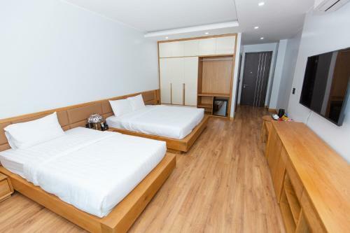 Queen Hotel Ho�ng Gia