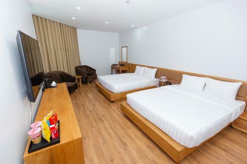 Queen Hotel Ho�ng Gia