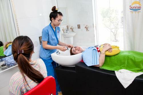 Hotel Kha?ch Sa?n Sunrise Ninh Thu�?n
