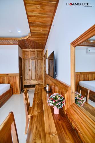 Hotel Kh�ch S?n Ngh?a Lam Tr�