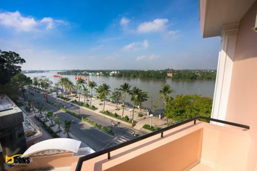 Bcons Hotel Binh Duong
