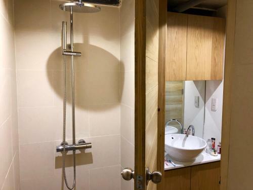 The Avis Apartments - Greathouse