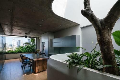 The Avis Apartments - Greathouse