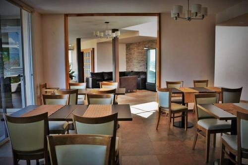 Hotel Mes�n De La Monta�a