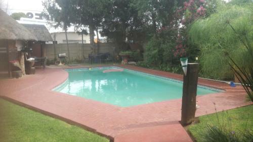 Hostal Crystal Villa