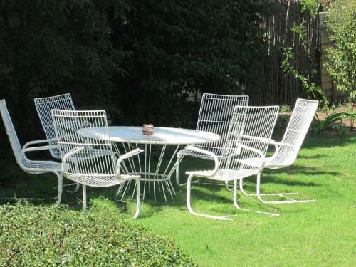 Hostal Bedrock Bb - Double Bedroom For Friends Or Couple