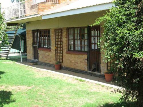 Hostal Nice Family Room With Kitchenette