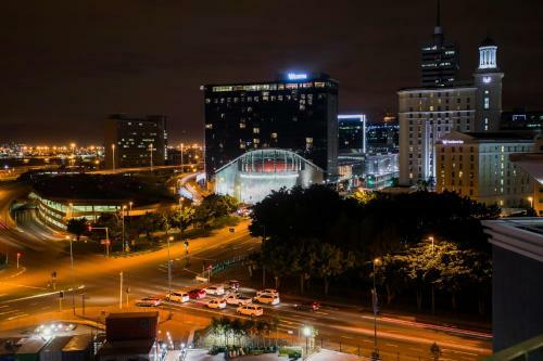 Signature Lux Hotel By Onomo, Waterfront