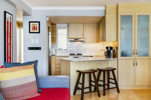 Atlantic Apartment With Bantry Bay Seaviews