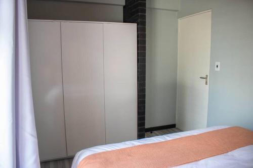 Modern Penthouse Apartment. City Center. 11.1