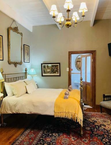 Hostal Lord Carnarvon Small Hotel